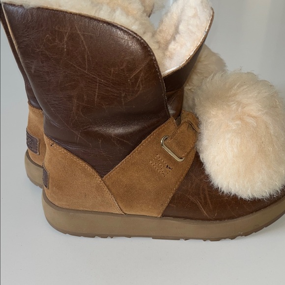 UGG Brown and Cream Winter Boots - Picture 4 of 10